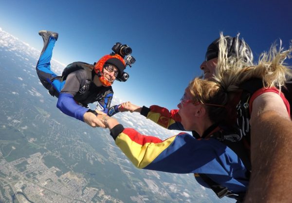 <br />
<b>Warning</b>:  Undefined variable $alt in <b>/home2/p3fdev/paradrenaline/wp-content/themes/parachute/page-templates/page.php</b> on line <b>48</b><br />
